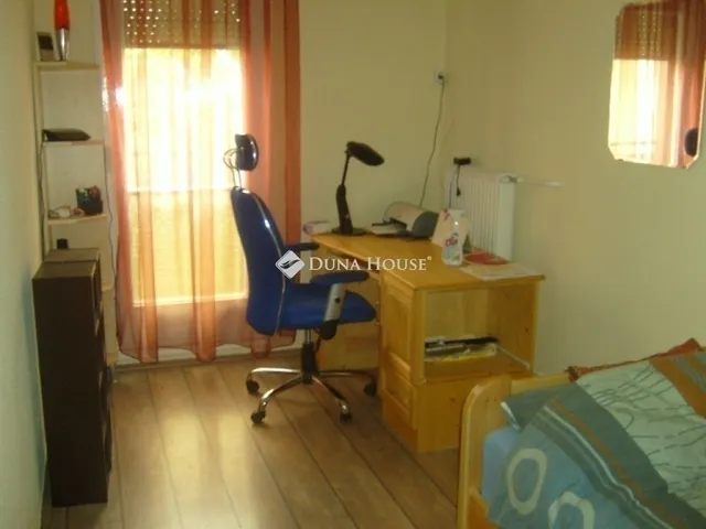 Eladó lakás Pécs, Egyetemváros 47 nm