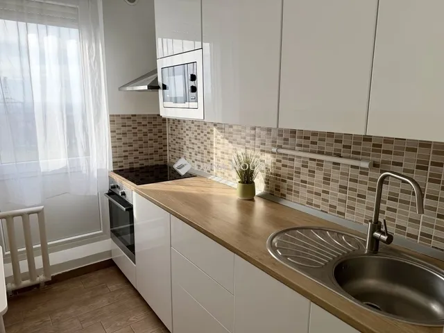 Eladó lakás Pécs, Kertváros 39 nm