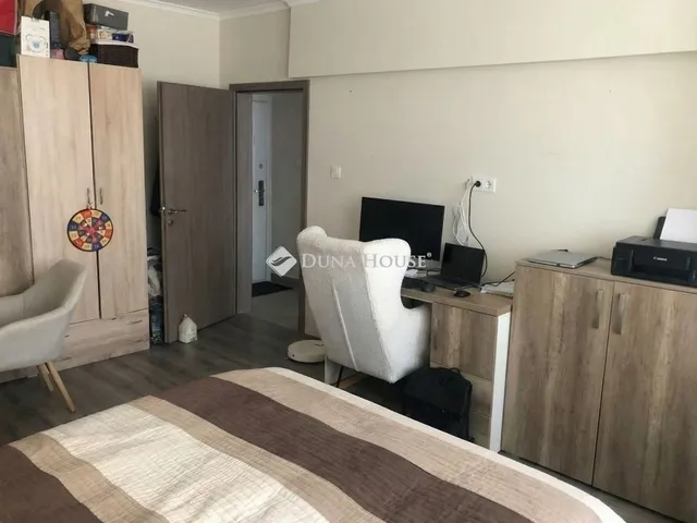 Eladó lakás Pécs, Kertváros 57 nm