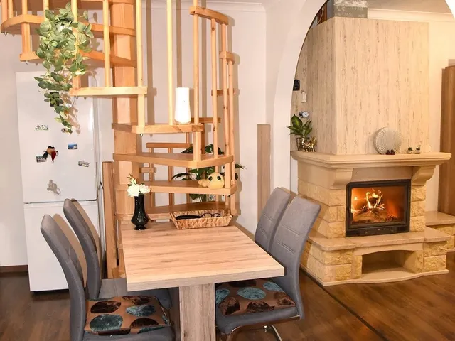 Eladó lakás Pécs, Belváros 73 nm