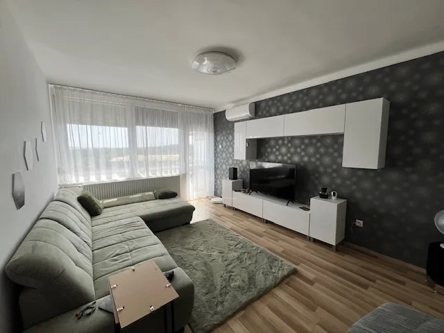 Eladó lakás Pécsvárad 89 nm