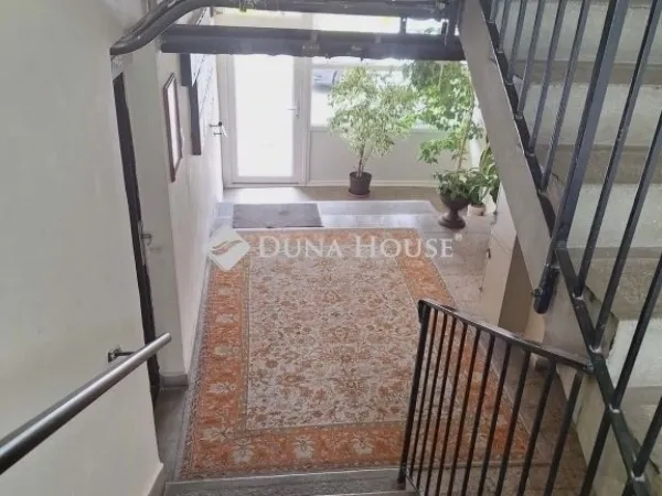 Eladó lakás Pécs, Egyetemváros 51 nm