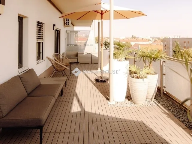 Eladó lakás Pécs, Belváros 70 nm