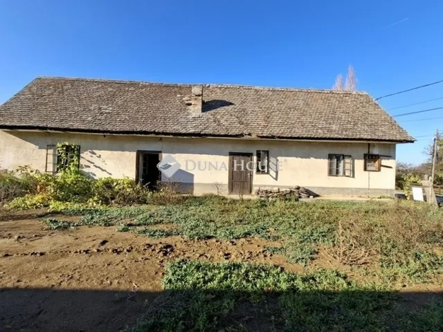 Eladó telek Márok 2953 nm