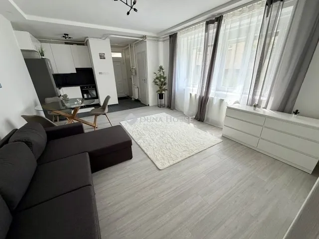 Eladó lakás Pécs 45 nm