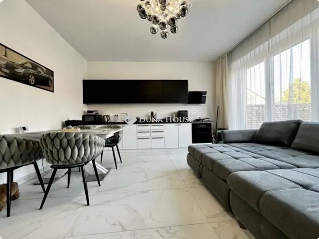 Eladó lakás Pécs, Egyetemváros 50 nm