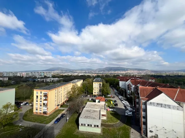 Eladó lakás Pécs, Kertváros 73 nm