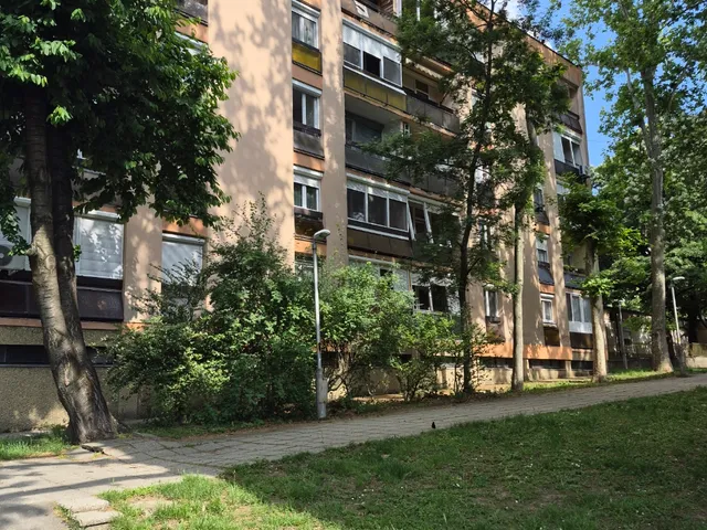 Eladó lakás Pécs, Kertváros 64 nm