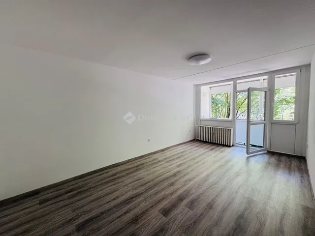 Eladó lakás Pécs, Kertváros 54 nm