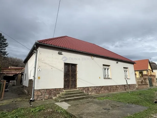 Eladó ház Görcsöny 120 nm