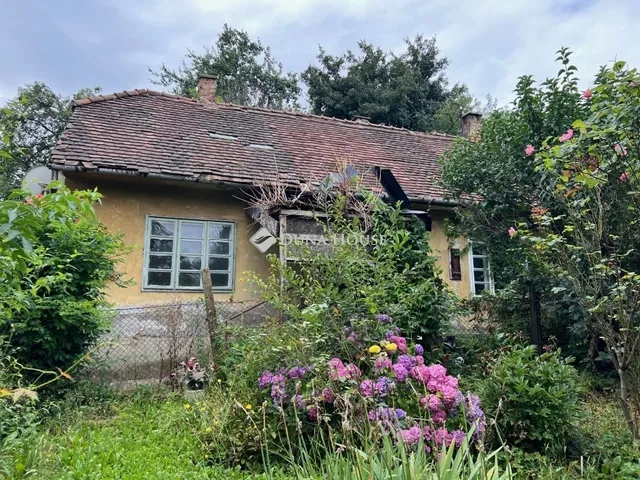 Eladó ház Pécs, Györgytelep 65 nm