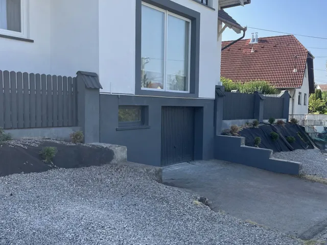 Eladó ház Kozármisleny 230 nm