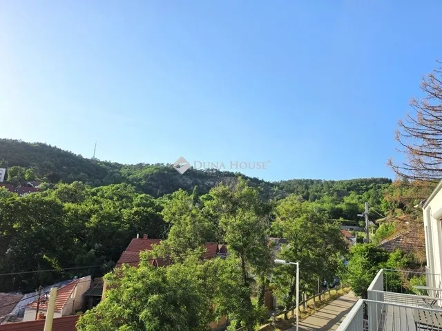 Eladó lakás Pécs 83 nm