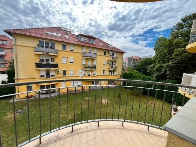 Eladó lakás Pécs 53 nm