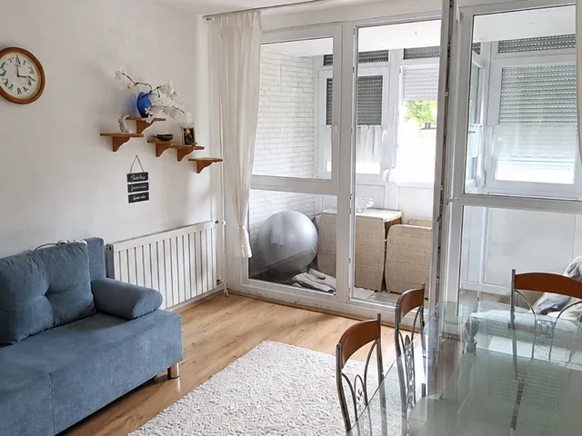 Eladó lakás Pécs, Kertváros 50 nm