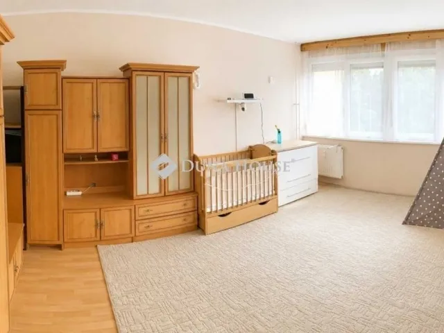 Eladó lakás Pécs, Kertváros 60 nm