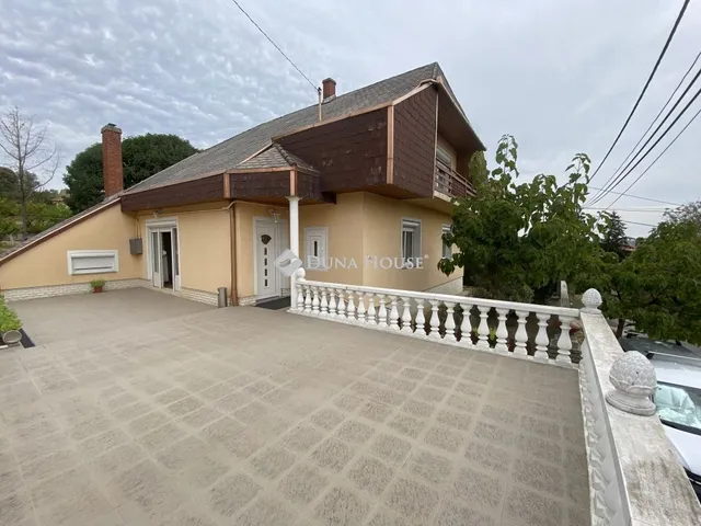 Eladó ház Pécs, Rácváros 144 nm