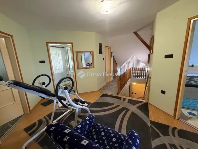 Eladó lakás Kozármisleny 71 nm