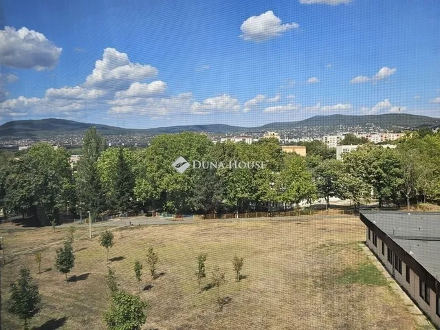Eladó lakás Pécs, Kertváros 59 nm