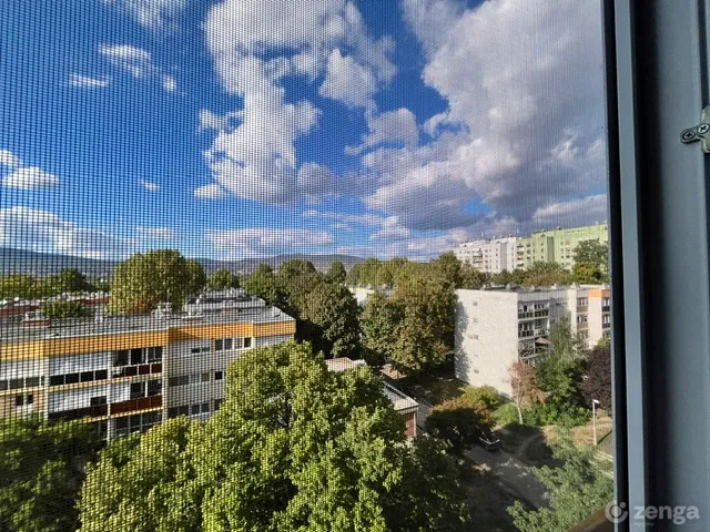 Eladó lakás Pécs, Kertváros 63 nm