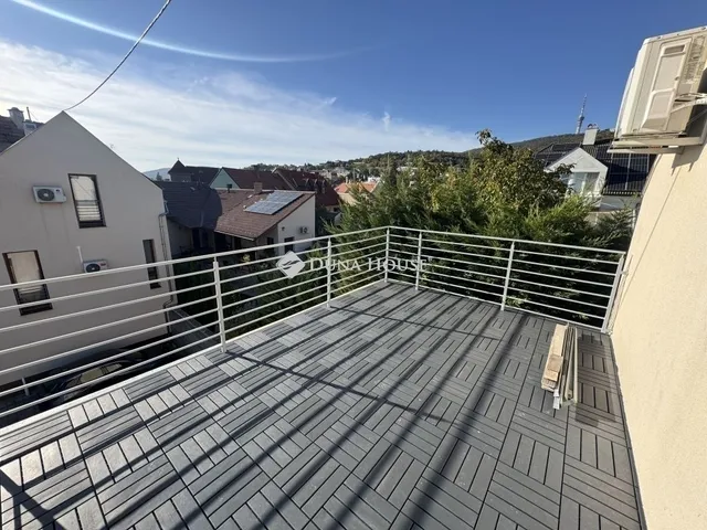 Eladó lakás Pécs, Belváros 86 nm