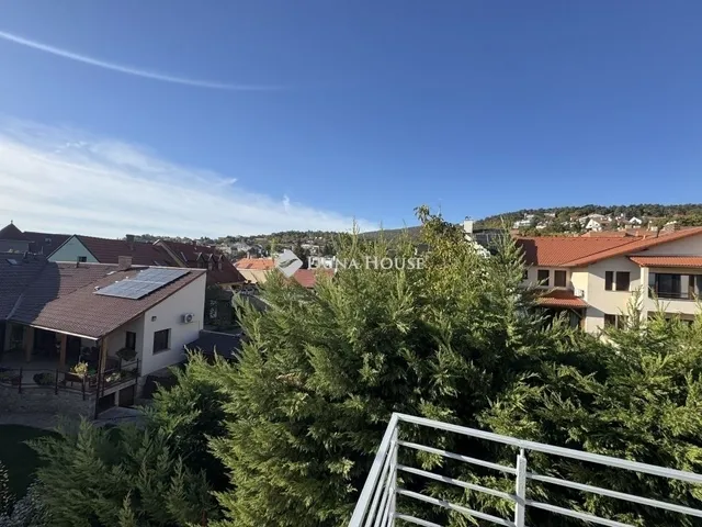 Eladó lakás Pécs, Belváros 86 nm