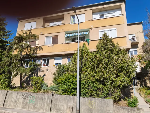 Eladó lakás Pécs, Mecsekoldal 54 nm