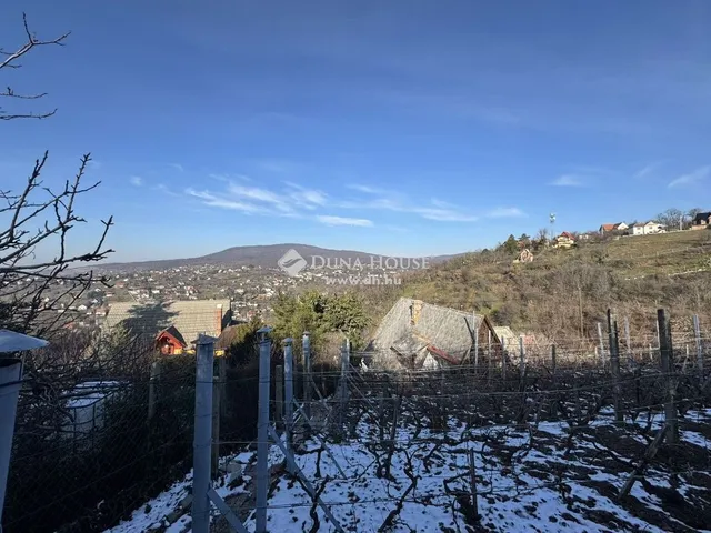 Eladó telek Pécs 962 nm