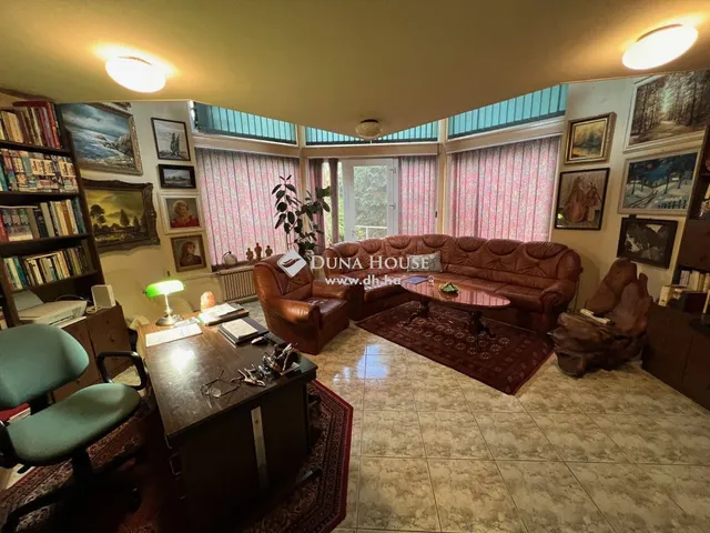 Eladó ház Pécs 265 nm