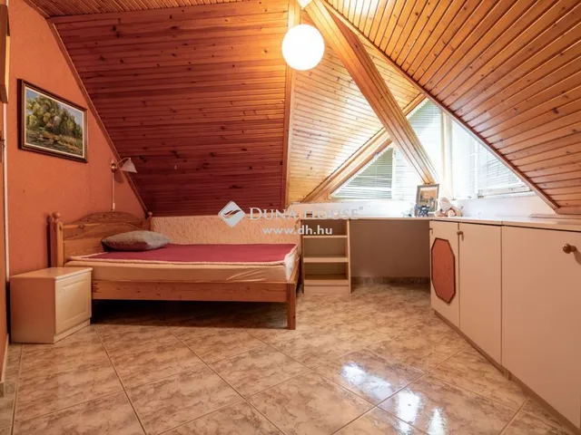 Eladó ház Pécs 265 nm