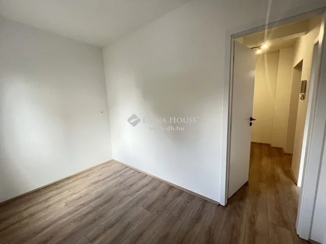 Eladó lakás Pécs 54 nm