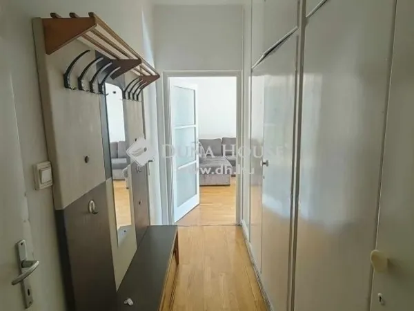 Eladó lakás Pécs 54 nm