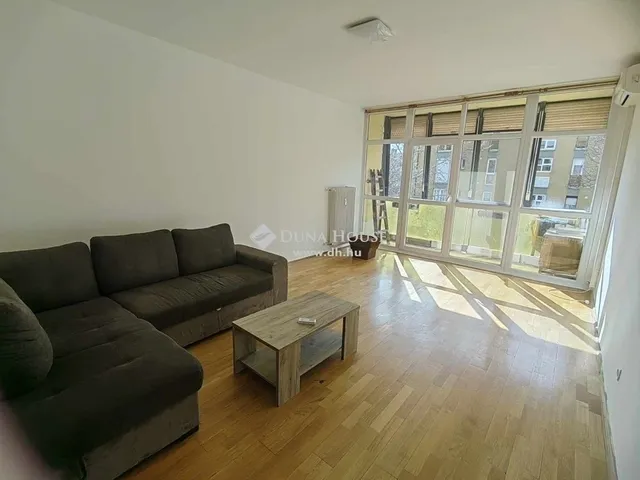 Eladó lakás Pécs 54 nm