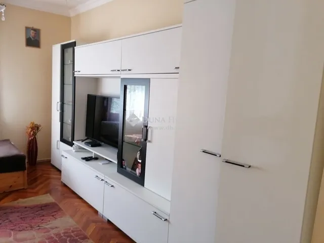 Eladó ház Komló 95 nm