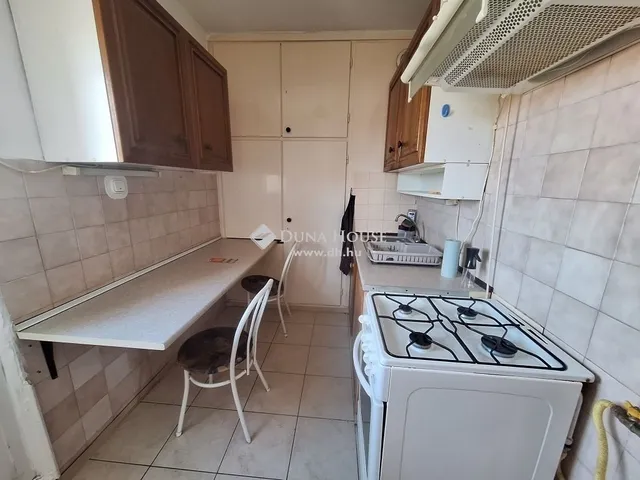 Eladó lakás Pécs 64 nm