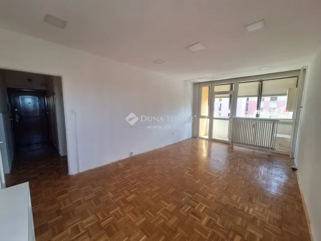 Eladó lakás Pécs 64 nm