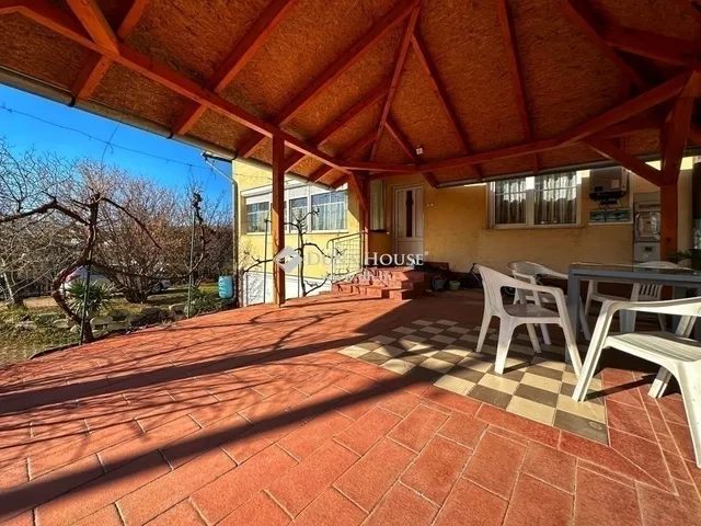 Eladó ház Pécs, Donátus 161 nm