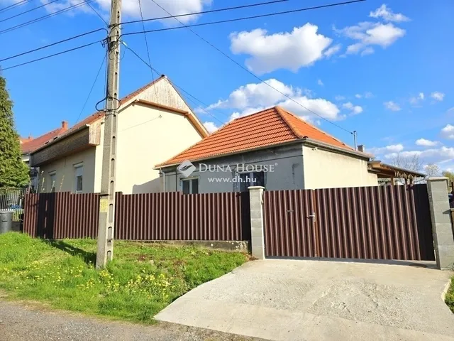 Eladó ház Pécs 82 nm