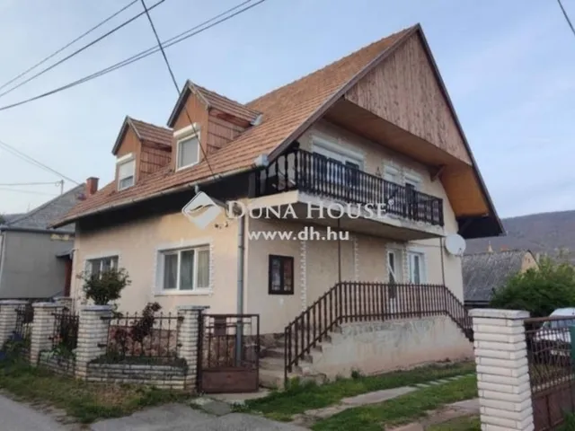 Eladó ház Kővágószőlős 170 nm
