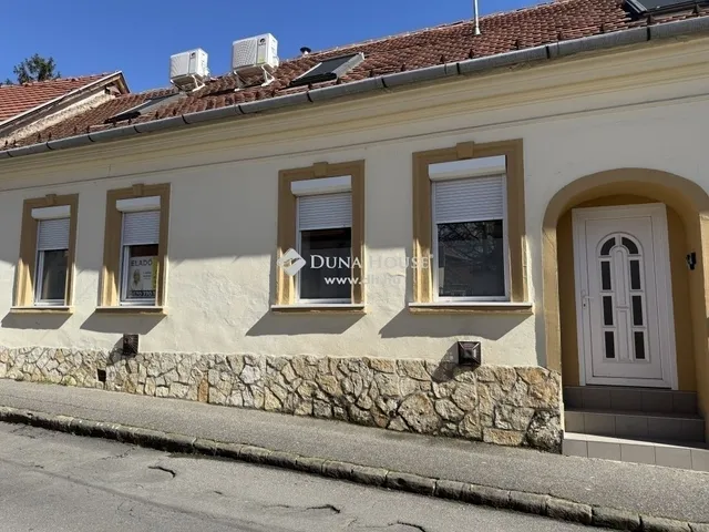 Eladó lakás Pécs 80 nm