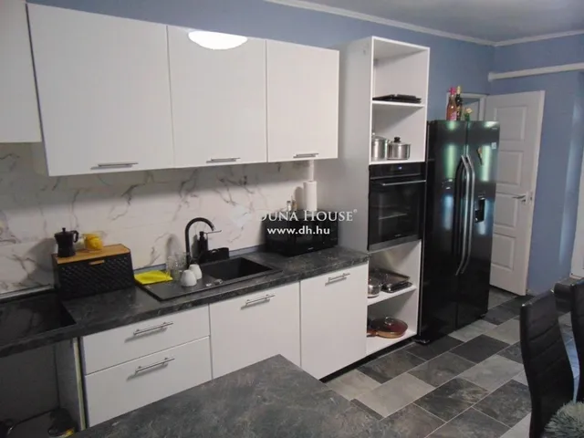 Eladó lakás Szentlőrinc 65 nm