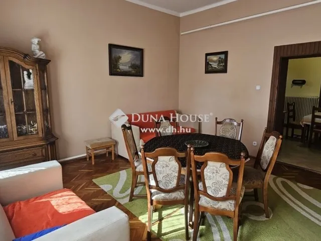 Eladó ház Szajk 156 nm
