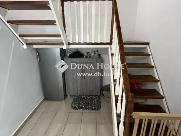 Eladó ház Kozármisleny 165 nm