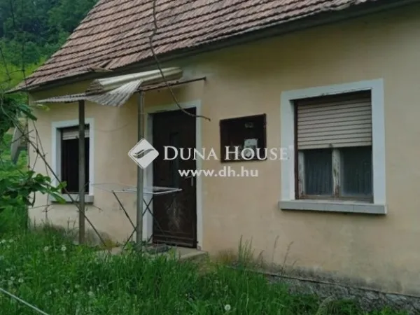 Eladó ház Kishajmás 30 nm