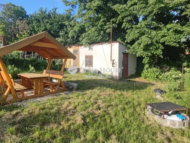 Eladó telek Pécs, Patacs 1762 nm