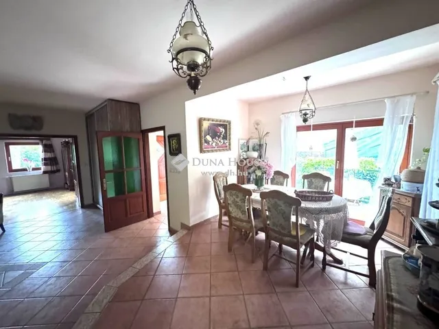 Eladó ház Pécs 155 nm