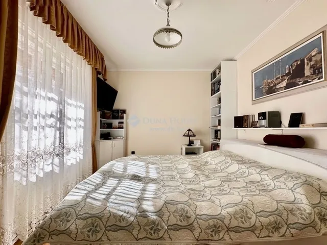 Eladó lakás Pécs 95 nm