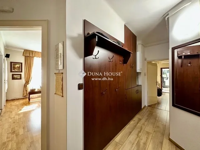 Eladó lakás Pécs 95 nm