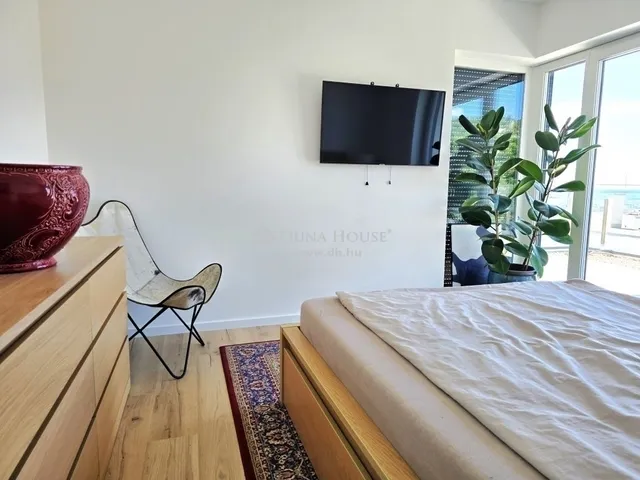 Eladó lakás Pécs 106 nm