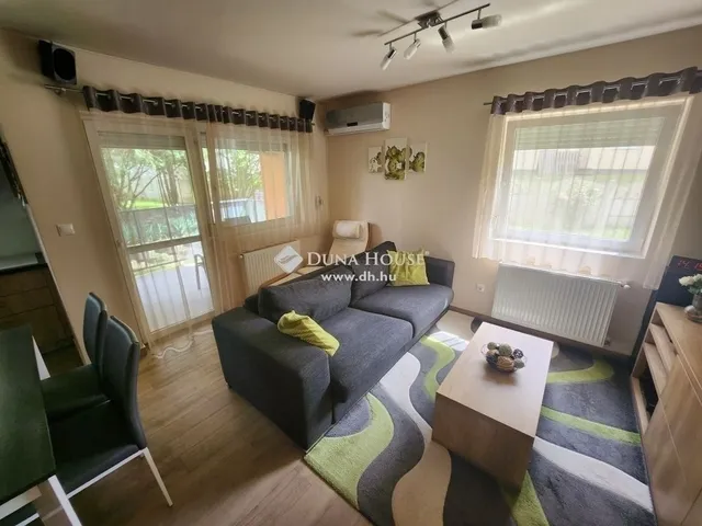 Eladó lakás Kozármisleny 57 nm